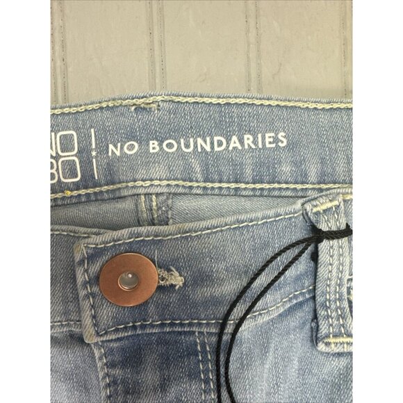 No Boundaries Size 13 Womens Jeans Super Hi Rise Jeggings Curvy Distress… - Picture 4 of 6